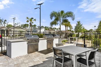 Outdoor kitchen & bbq